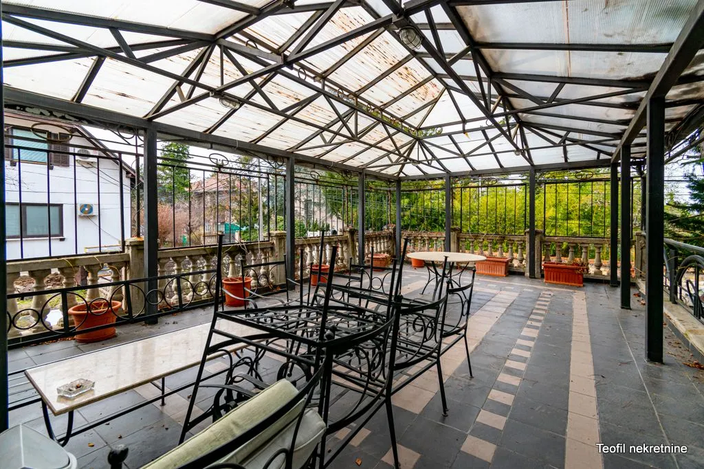 Rent, house, 375m², Senjak, Beograd