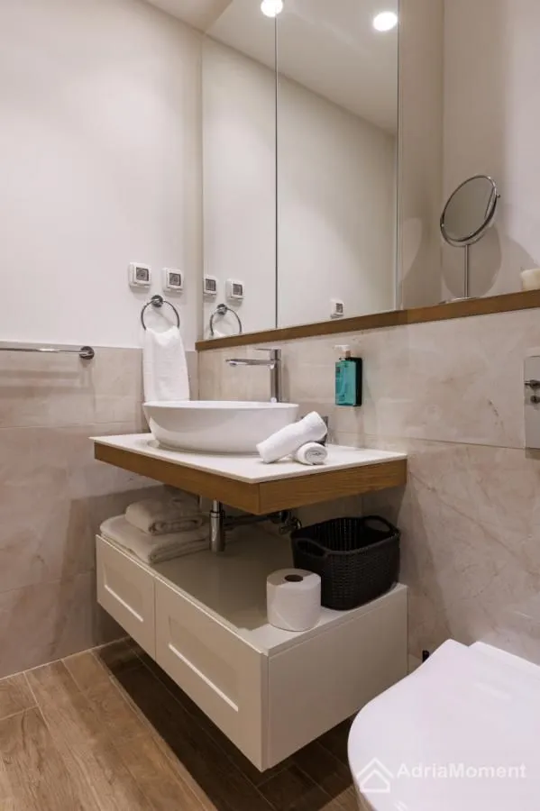 Prodaja, jednosoban stan, 50m², Luštica Bay, Tivat