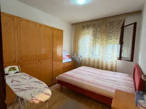 Rent, two bedroom apartment, 90m², Stari Aerodrom, Podgorica - image 14