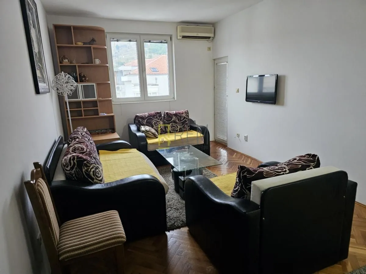 Prodaja, jednosoban stan, 42m², Zagorič, Podgorica