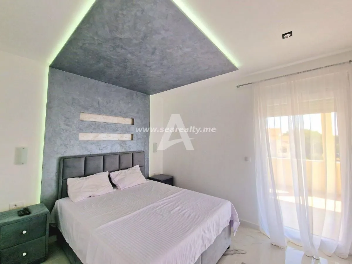 Rent, house, 300m², Krimovica, Kotor