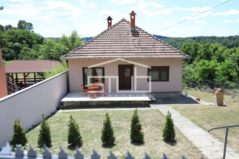 Sale, house, 131m², Mala Ivanča, Sopot