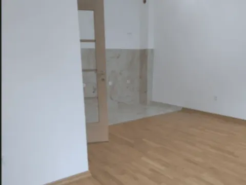 Sale, apartment, 46m², Vezirov Most, Podgorica - image 4