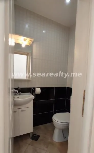 Sale, office space, 53m², Centar, Tivat