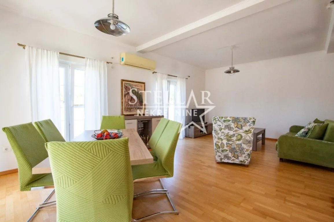 Rent, house, 170m², Jastreb, Danilovgrad