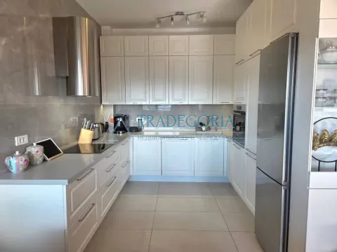 Sale, two bedroom apartment, 100m², Bar, Crna Gora - image 7