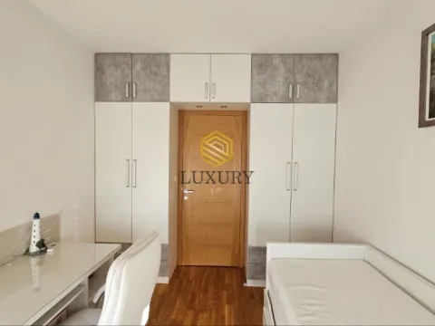 Izdavanje, dvosoban stan, 64m², City Kvart, Podgorica - image 6