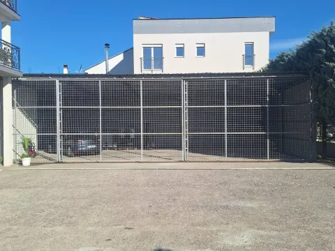 Rent, office space, 110m², Stari Aerodrom, Podgorica - image 2