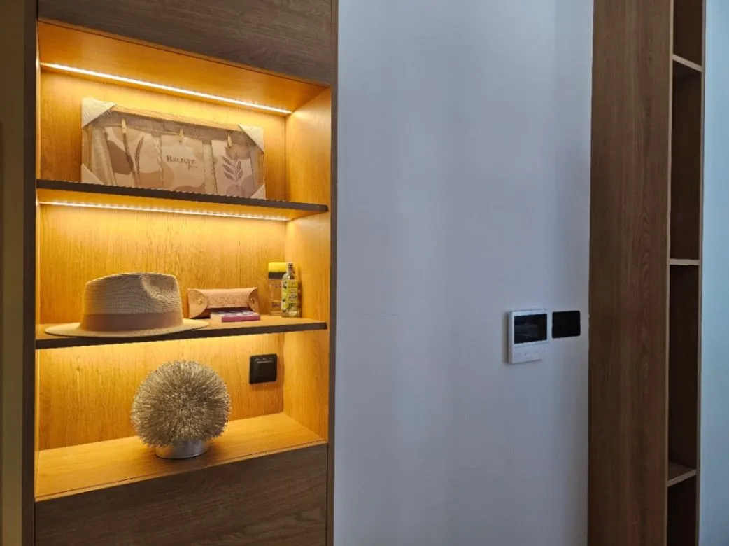 Izdavanje, jednosoban stan, 54m², Bijela, Herceg Novi