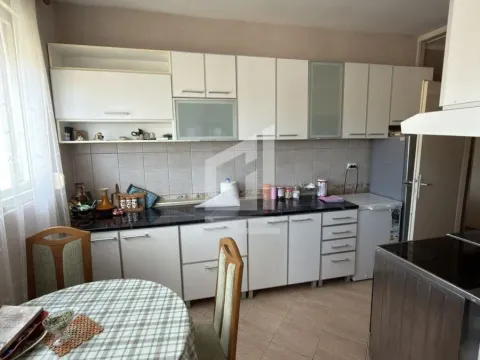 Prodaja, dvosoban stan, 83m², Momišići, Podgorica - image 24