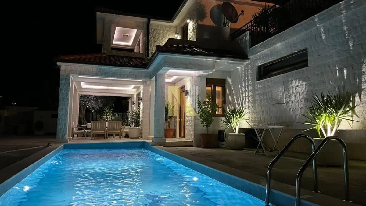 Sale, house, 360m², Stari Bar, Bar