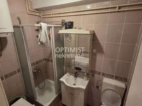 Sale, four bedroom apartment, 95m², Brace Jerković, Voždovac Sve Podlokacije - image 8