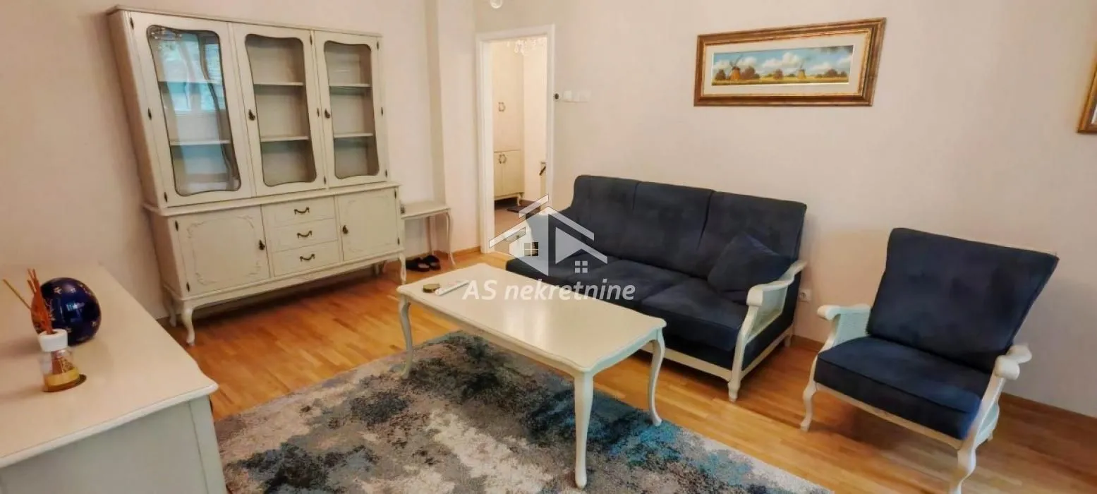 Prodaja, dvosoban stan, 62m², Stari Grad, Beograd