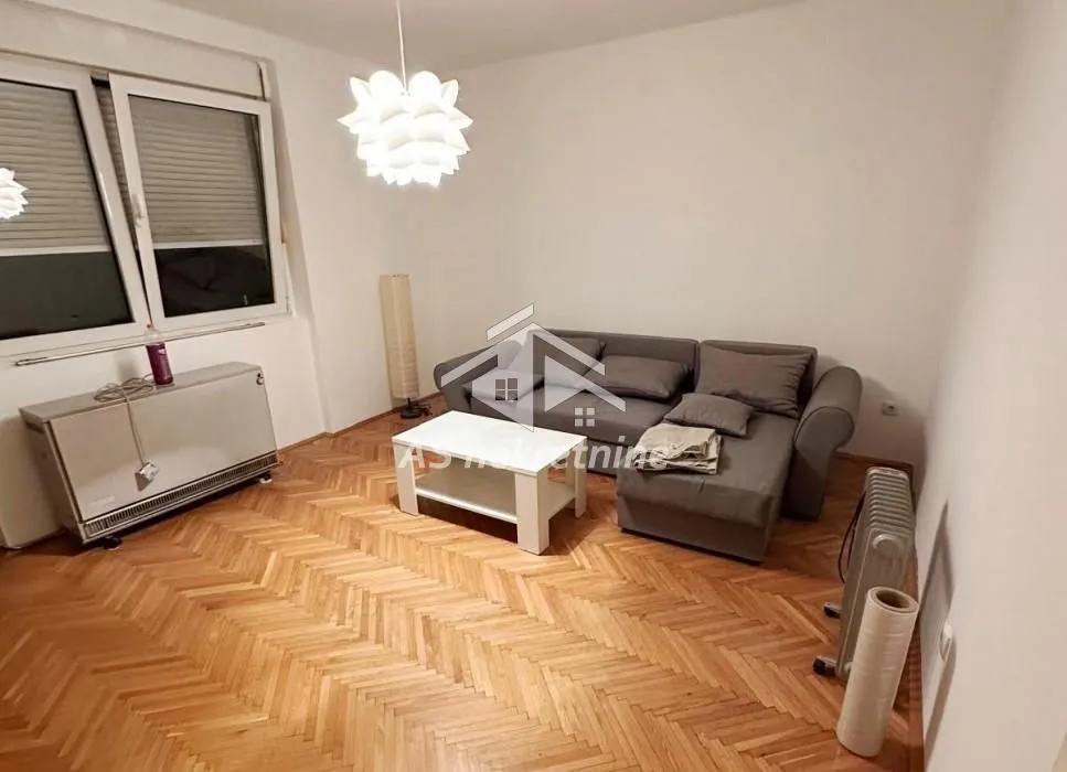 Sale, two bedroom apartment, 52m², Južni Bulevar, Vračar Sve Podlokacije
