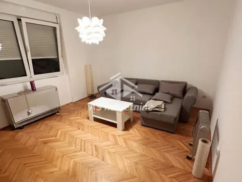 Stan in Južni Bulevar