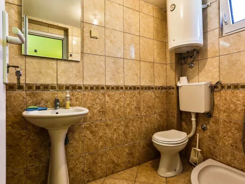 Sale, house, 420m², Bar, Crna Gora - image 6