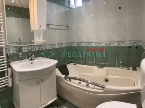 Izdavanje, četvorosoban stan, 130m², Grbavica, Novi Sad Sve Podlokacije - image 20