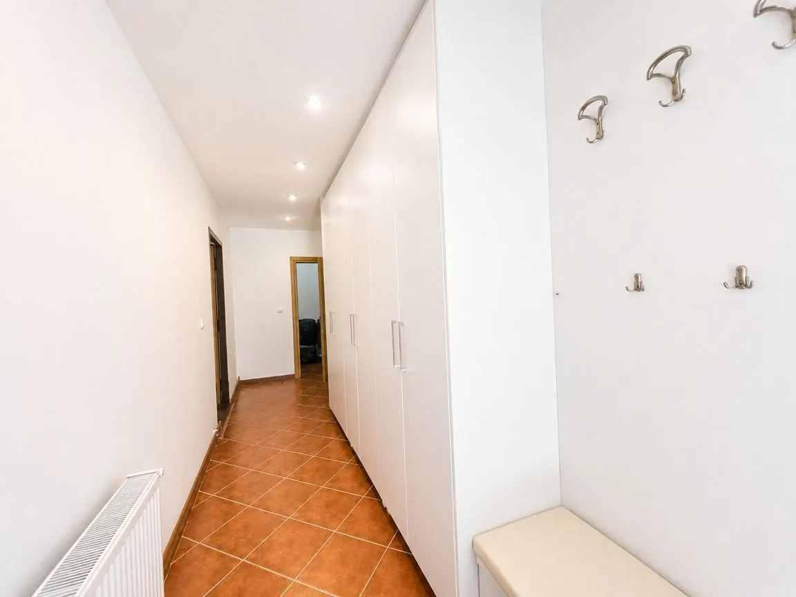 Prodaja, dvosoban stan, 109m², Seoce, Budva