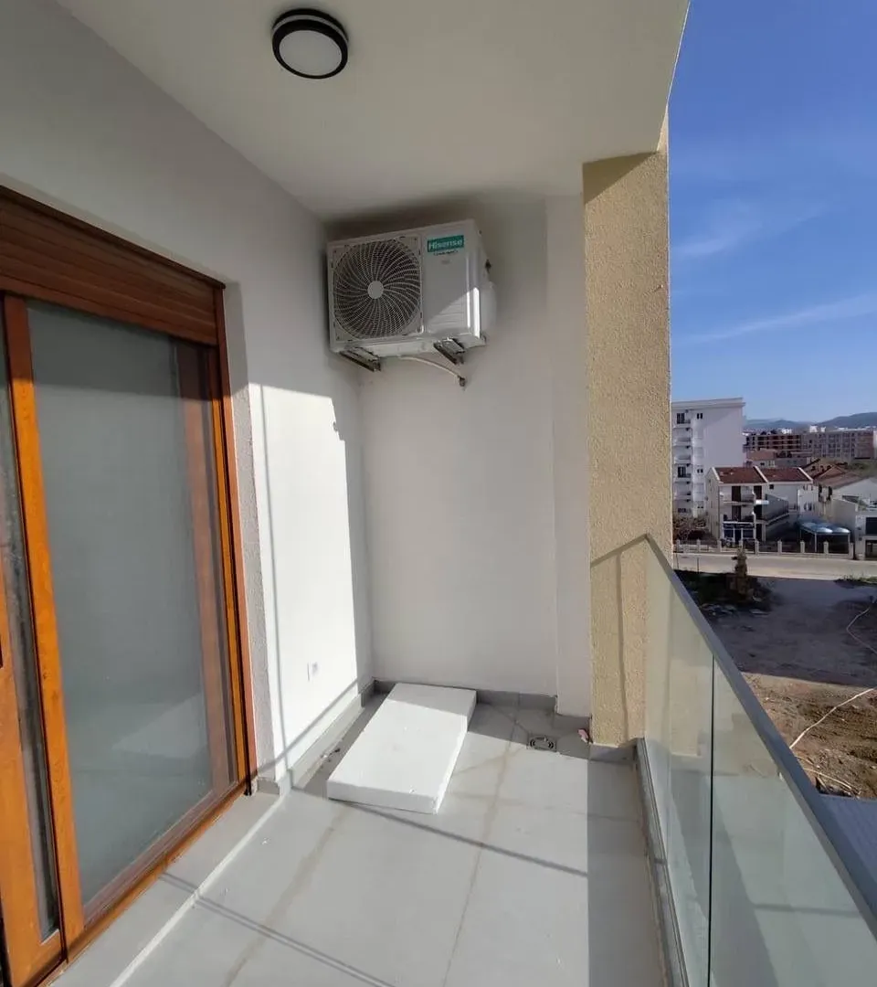 Prodaja, jednosoban stan, 46m², Ilino, Bar