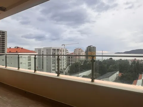 Prodaja, trosoban stan, 115m², Bečići, Budva - image 18