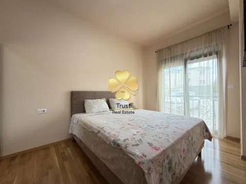 Izdavanje, dvosoban stan, 80m², Tološi, Podgorica - image 9