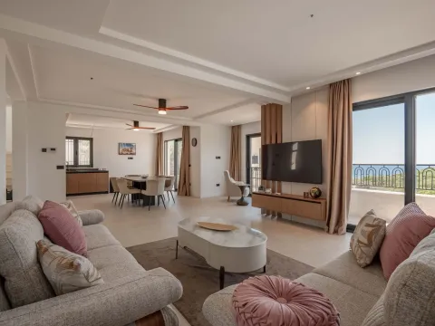 Prodaja, kuća, 318m², Reževići, Budva - image 2