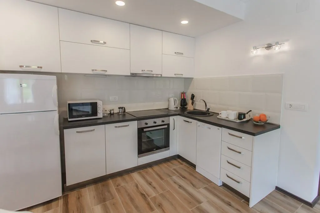 Sale, apartment, 140m², Kamenovo, Budva