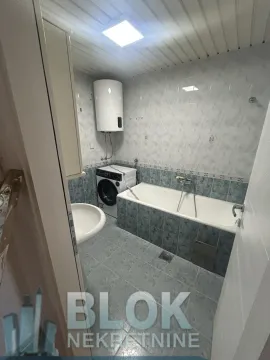 Izdavanje, dvosoban stan, 70m², Gintaš, Podgorica - image 2