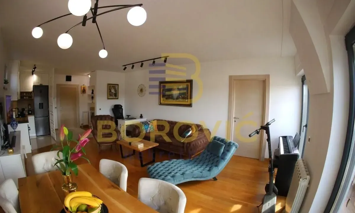 Prodaja, četvorosoban stan, 103m², Voždovac Sve Podlokacije, Beograd