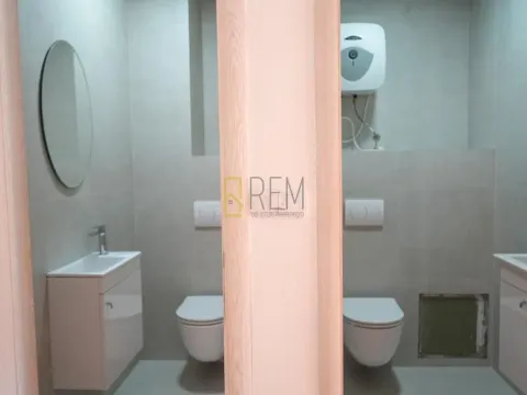 Rent, office space, 174m², Centar, Podgorica - image 6