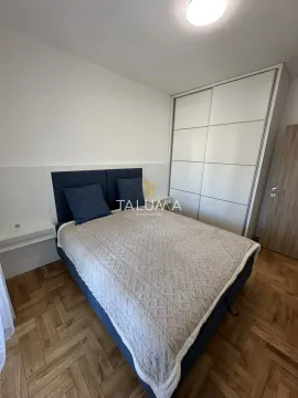 Izdavanje, jednosoban stan, 53m², City Kvart, Podgorica - image 6