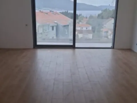 Prodaja, dvosoban stan, 72m2, Dumidran, Tivat Prodaja, dvosoban stan, 72m2, Dumidran, Tivat