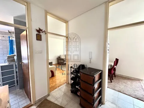 Sale, one bedroom apartment, 55m², Stari Aerodrom, Podgorica - image 10