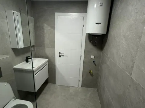 Prodaja, kuća, 164m², Podgorica, Crna Gora - image 10