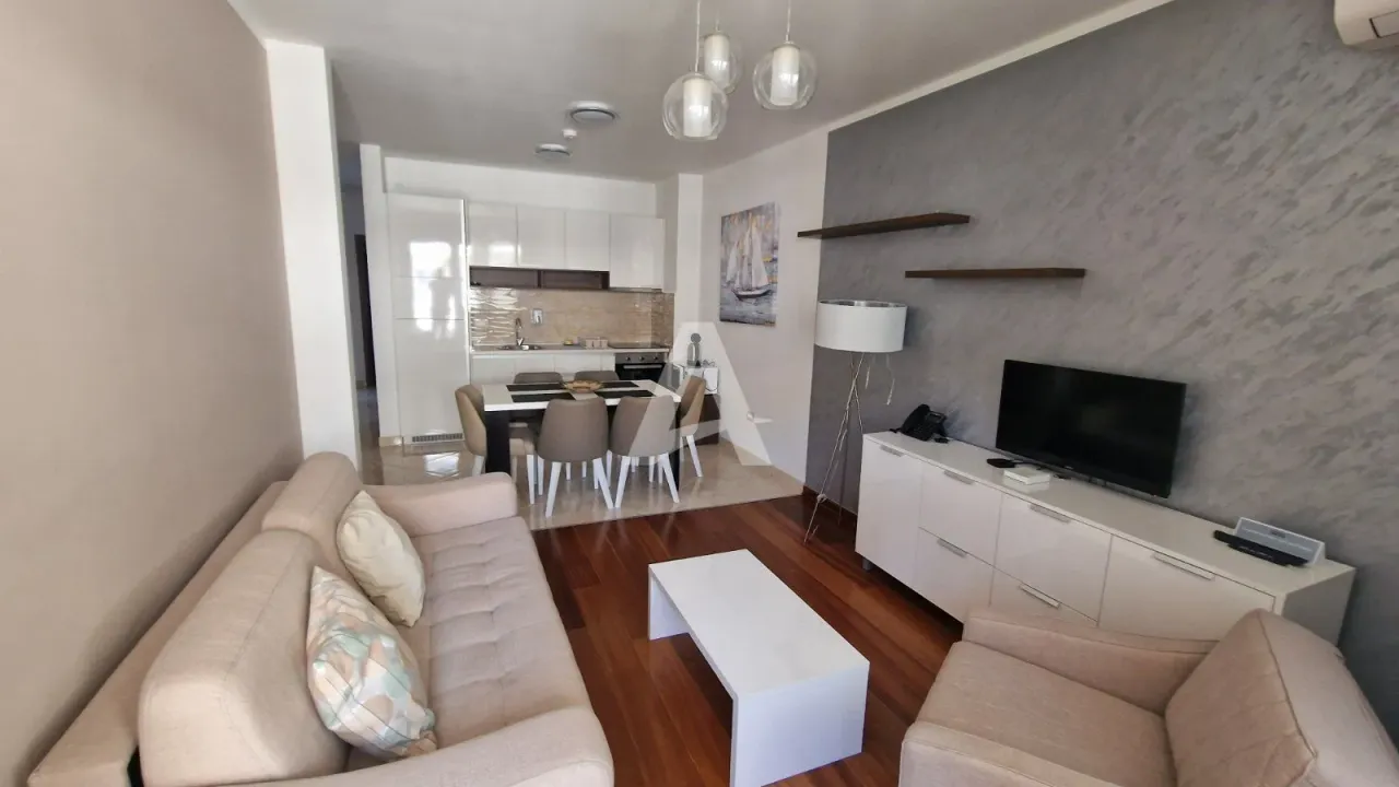 Sale, three bedroom apartment, 94m², Bečići, Budva