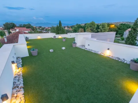 Rent, house, 182m², Donja Gorica, Podgorica - image 34