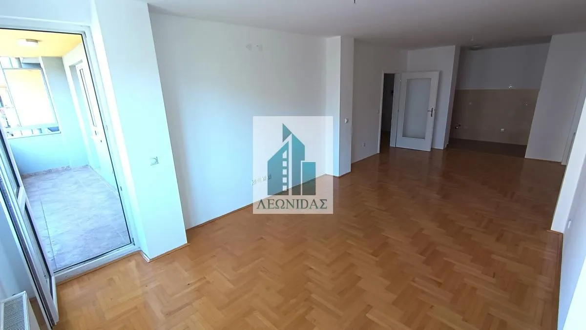 Sale, three bedroom apartment, 79m², Medijana, Niš
