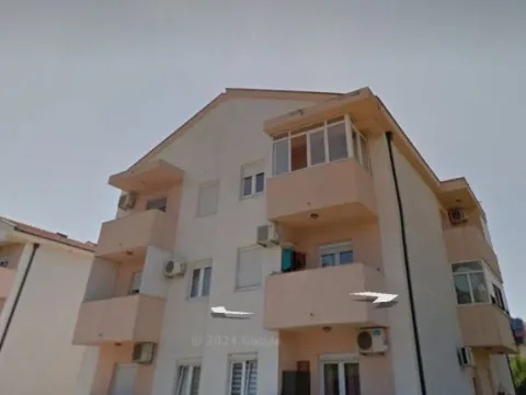 Izdavanje, garsonjera, 22m², Zabjelo, Podgorica