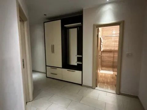 Sale, three bedroom apartment, 91m², Bečići, Budva - image 10