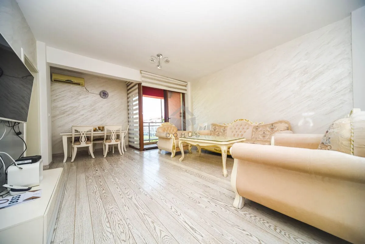 Izdavanje, trosoban stan, 95m², Preko Morače, Podgorica