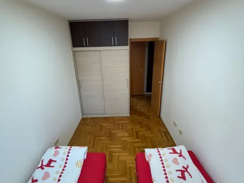 Izdavanje, dvosoban stan, 70m², Stari Aerodrom, Podgorica - image 9