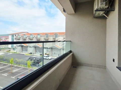 Prodaja, jednosoban stan, 46m², Donja Gorica, Podgorica - image 10