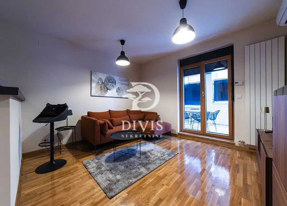 Prodaja, dvosoban stan, 70m², Dedinje Sve Podlokacije, Beograd