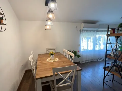 Prodaja, dvosoban stan, 72m², Stari Aerodrom, Podgorica - image 19