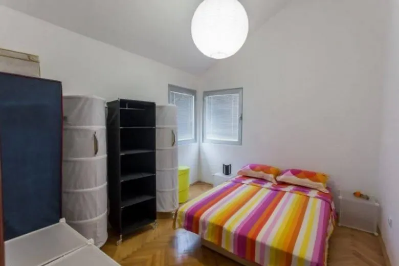 Sale, three bedroom apartment, 110m², Kotor, Crna Gora