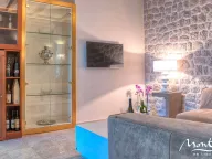 Sale, house, 300m², Krašići, Tivat - image 2