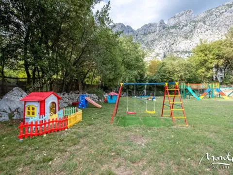 Prodaja, dvosoban stan, 104m², Orahovac, Kotor - image 43