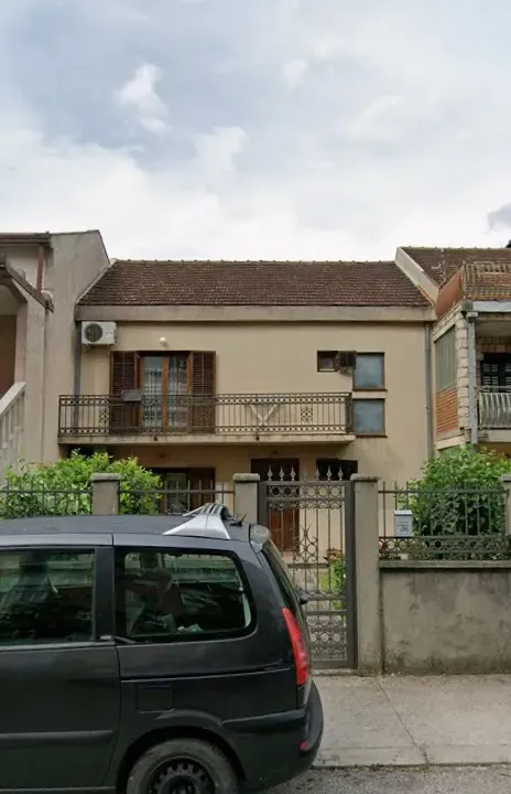 Sale, house, 135m², Stari Aerodrom, Podgorica