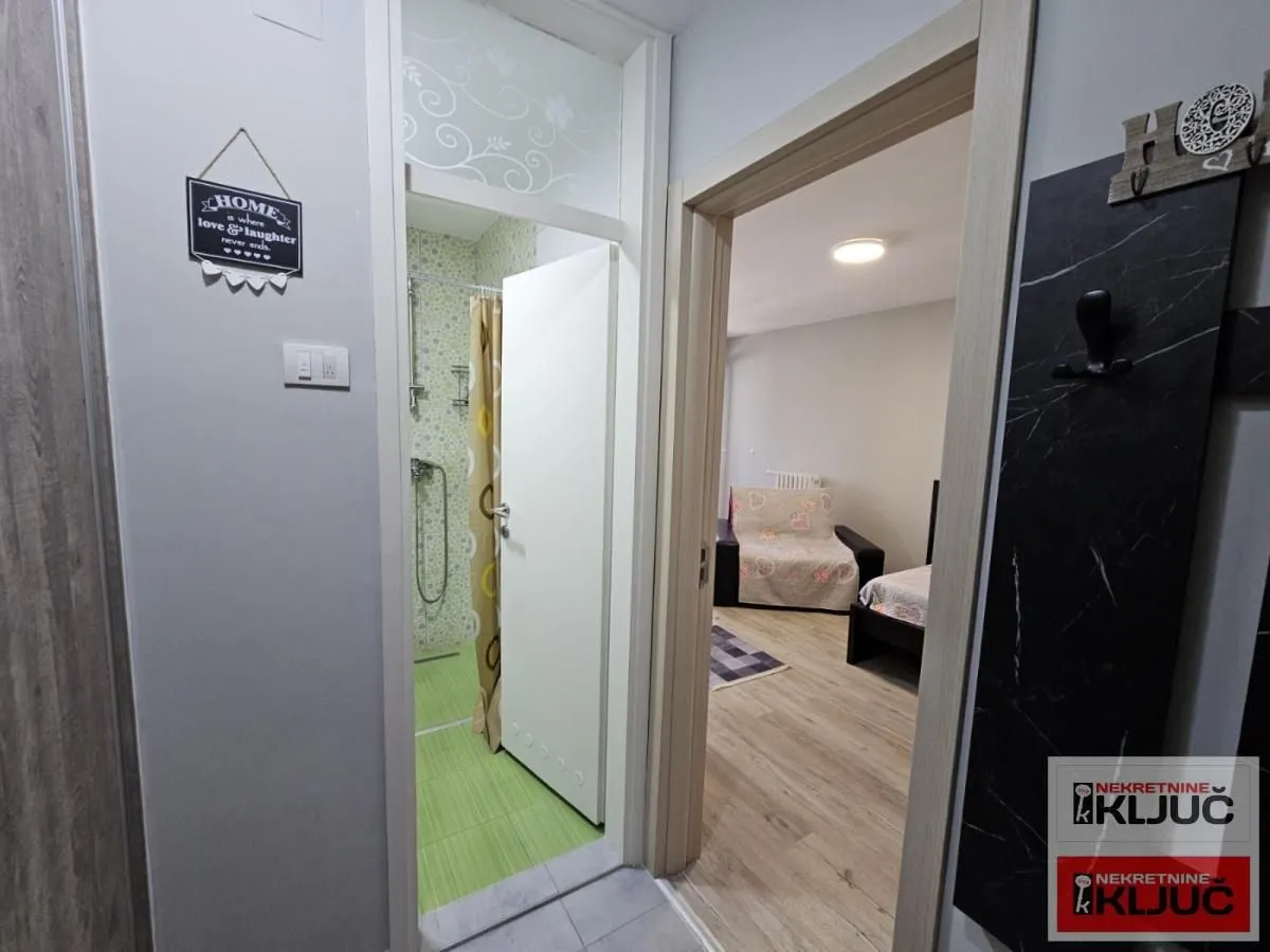 Sale, one bedroom apartment, 33m², Bulevar Oslobodjenja, Novi Sad Sve Podlokacije