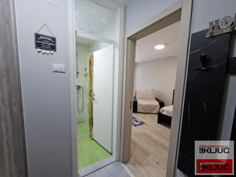 Sale, one bedroom apartment, 33m², Bulevar Oslobodjenja, Novi Sad Sve Podlokacije - image 7